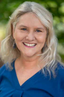 Photo of Dr. Cyndie Claypool de Neve