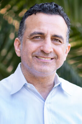 Photo of Armen Emurian