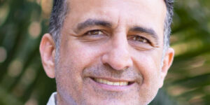 Armen Emurian