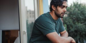 6 Symptoms of Depression in Men and How to Help