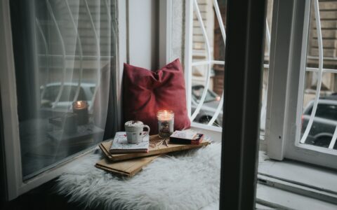 header-image